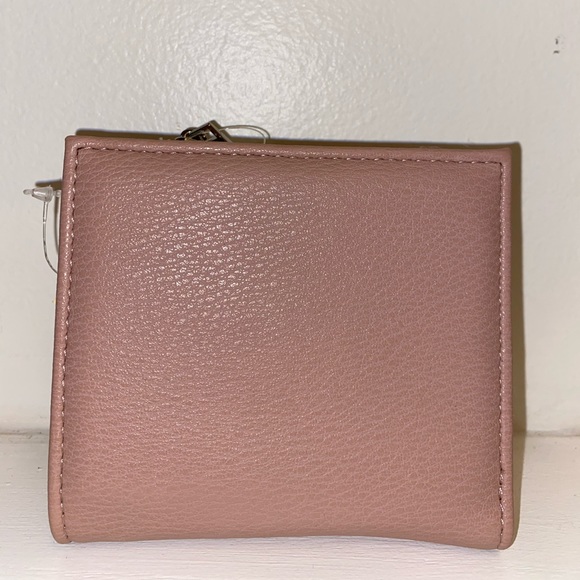 BRAND NEW WITH TAGS blush faux leather wallet - Picture 2 of 4